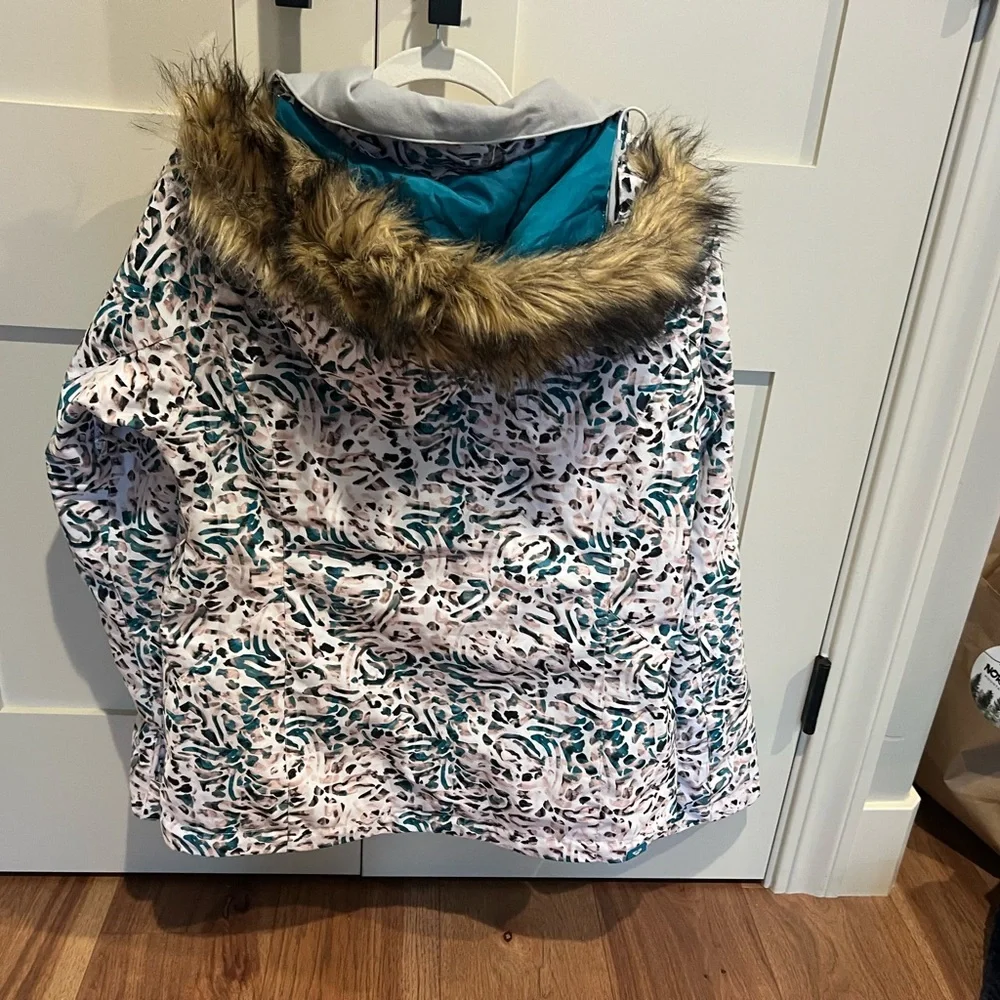 Roxy Gray and Teal Jacket - Picture 3 of 3